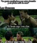 gamers vs gente normal en cuarentena.jpg