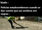 completo policia estadounidence cuando se da cuenta.jpg