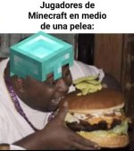 jugadores de maicra en medio de una pelea.jpg
