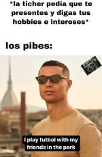 la ticher pedia que te presentes y digas tus hobbies o intereses.jpeg