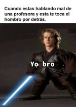 cuando estas habalando mal de una profesora.jpg