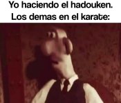 yo haciendo el hadouken y los demas en karate.jpeg