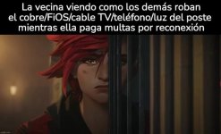 La vecina viendo como v3.jpg