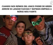 Mimm Y batman empieza a reírse mas fuerte ,prros .jpg