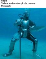 buscando un templo del mar en minecraft.jpg