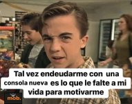 Cuando el deseo por la nueva consola es más fuerte que la lógica financiera..prros.jpg