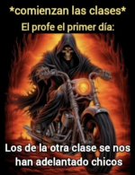 1er día de clase y ya hay guerra entre cursos....jpg