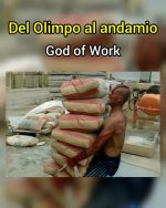 ⚒️ Del Olimpo al jale, Kratos ya no reparte caos… ahora reparte costales 😤.jpg