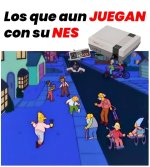 📼✨ Los verdaderos OG aún soplan sus cassettes y se rifan en el Mario Bros clásico..jpg