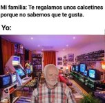 Los calcetines son siempre bienvenidos Xddddd.jpg